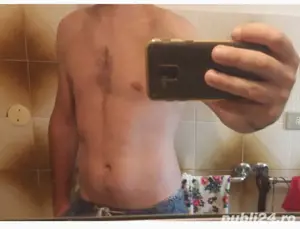 Tânăr activ discret disponibil pt pass generos