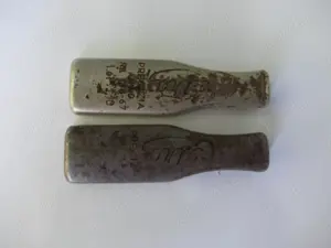 2 desfacatoare vechi capace bere Precizia Arad - imagine 4