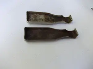 2 desfacatoare vechi capace bere Precizia Arad - imagine 3