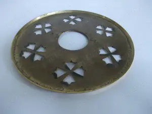 capac suport tava vechi din alama