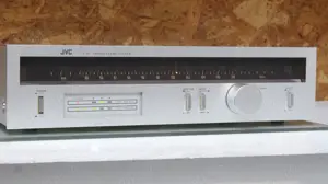 Tuner JVC T-X1(Japonia).