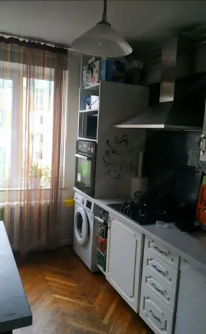 Ofer spre vanzare apartament cu  3 camere in zona  Drumul Taberei - imagine 3