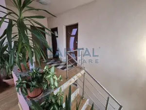 Casa la cheie cu garaj, D+P+E, 200 mpu, 1 400 mpt, central Dezmir - imagine 17