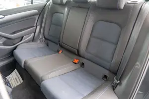 Vw Passat - imagine 20