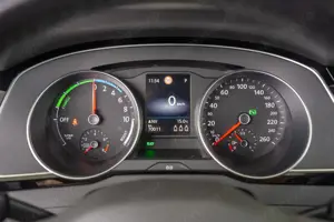 Vw Passat - imagine 13