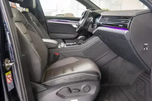 Volkswagen Touareg "R-Line" 3.0TDI 4Motion Automatic - imagine 19