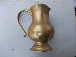 Cana veche din bronz masiv