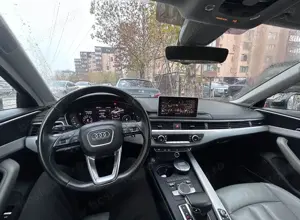 Audi A4 limousine  - imagine 5