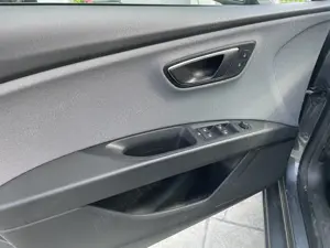 vand Seat Leon 2.0 TDI 2017 256k km - imagine 4