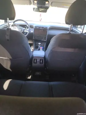 Vînd Hiunday Tucson mild hibrid mașina are 33000 de km preț negociabil - imagine 3