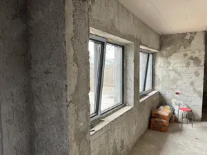 114.000 Euro- casa 3 dormitoare, 2 grupuri sanitare, zona Arcasilor - imagine 7