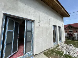 Vand vila noua la nivel,Fantanele,jud.Arad,st.300 mp,la gri - imagine 3