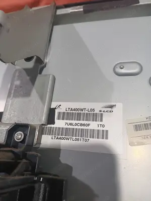 talpa picior de pe tv Sony kdl-40p2530 - imagine 3