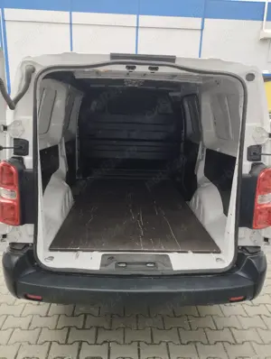 Opel Vivaro Van L2H1 - imagine 3