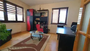 Casa individuala - 500 mp utili -  800 mp teren - Burdujeni - imagine 11