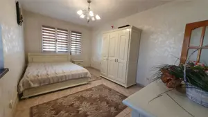 Casa individuala - 500 mp utili -  800 mp teren - Burdujeni - imagine 6