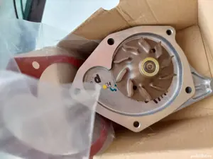 Pompa Apa Dacia Renault 1.5 dci Euro 3 si E 4 Noua