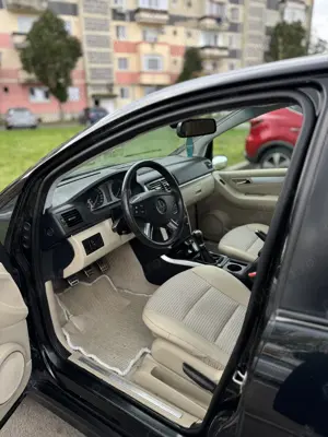 Mercedes B class B150 - imagine 4