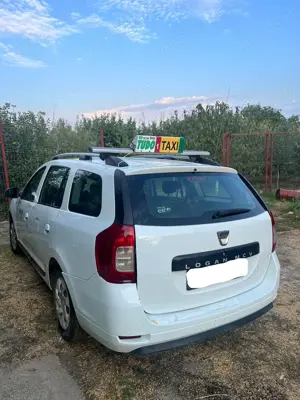 Vând Dacia Logan 