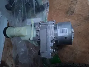 Vând pompă servo Renault 