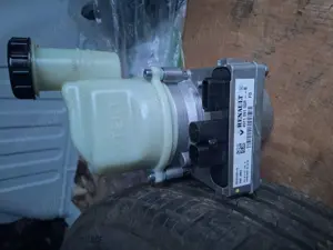 Vând pompă servo Renault  - imagine 2