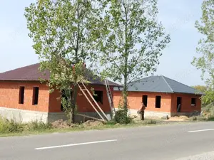 Casa în roșu +teren Bicacel BH - imagine 3 Casa în roșu +teren Bicacel BH - imagine 3