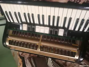 vand  acordion hohner atlantic 3 