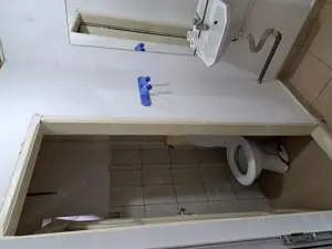 Închiriez spațiu comercial Micro 14 - imagine 5 Închiriez spațiu comercial Micro 14 - imagine 5