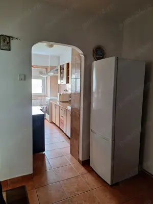 Propietar, închiriez garsonieră 42mp, zona 13 Septembrie - imagine 5