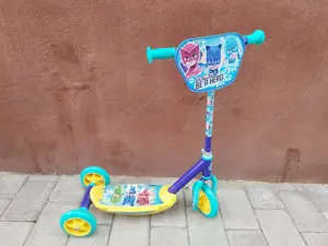3 Trotineta copii 2-4 ani