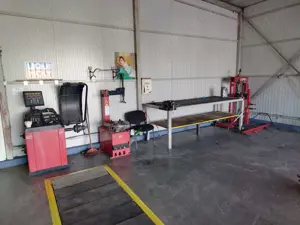 Spatiu comercial stradal Service Auto - imagine 7