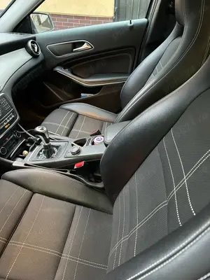 Mercedes Benz,180 GLA - imagine 3