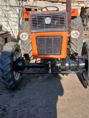 Vând tractor 550 4 4 - imagine 2