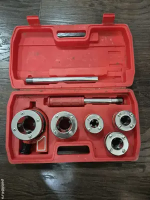 Trusă filieră pentru țevi