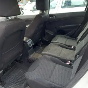 Vand Peugeot 308SW an 2011 motor 1,6 diesel ,2000Euro - imagine 8