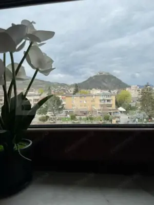 Apartament 2 camere, 57 mp, decomandat, zona Piata Victoriei - imagine 2