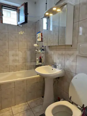 Apartament 2 camere, 57 mp, decomandat, zona Piata Victoriei - imagine 12