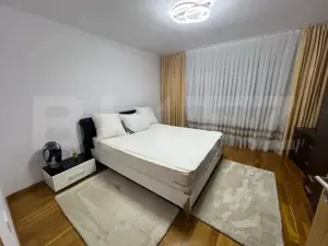 Reședință impunătoare, 6 camere, 430 mp și un teren de 730 mp, zona Cetate - imagine 6