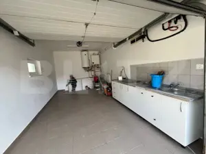 Reședință impunătoare, 6 camere, 430 mp și un teren de 730 mp, zona Cetate - imagine 20