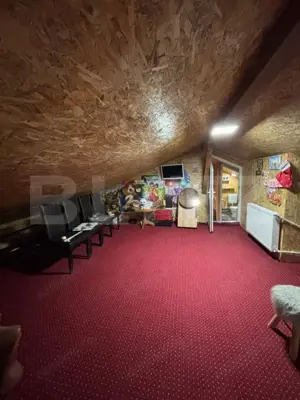 Casa cu 5 camere, 550 mp, teren de 800 mp, zona Salcea - imagine 11