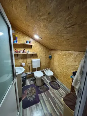 Casa cu 5 camere, 550 mp, teren de 800 mp, zona Salcea - imagine 15