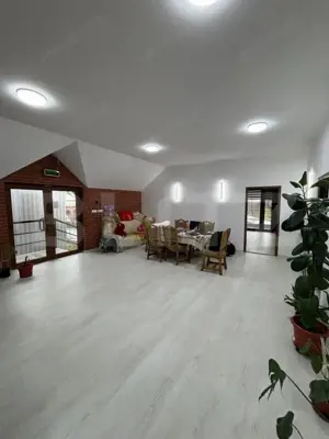 Casa cu 5 camere, 550 mp, teren de 800 mp, zona Salcea - imagine 5