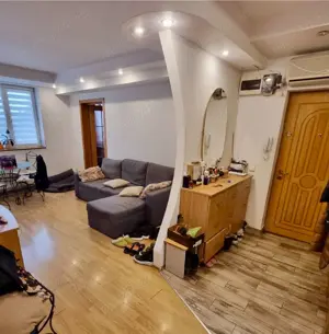 Apartament cu 4 camere, localizat în zona ultracentrală a orașului. - imagine 2