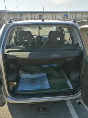 Toyota Rav 4 2006 ultima generație cu motor de 2 l - imagine 7