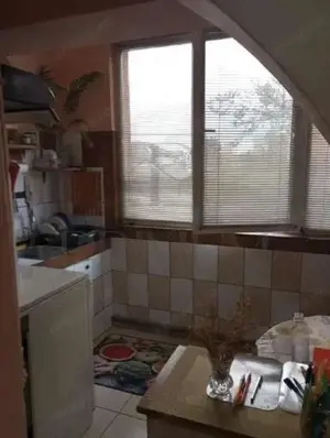 LIPOVEI - 2 Camere - ETAJ 2 - Decomandat - Centrala proprie - imagine 4