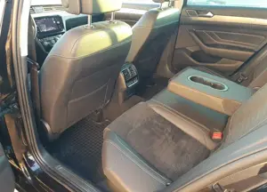 Volkswagen Passat Variant 2.0 TDI DSG 4Motion Highline - imagine 10