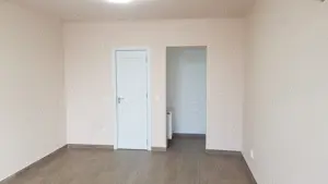 Inchiriez spatiu comercial la strada in cartierul Magnolia pe str. Calea Surii Mici! - imagine 3