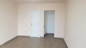 Inchiriez spatiu comercial la strada in cartierul Magnolia pe str. Calea Surii Mici! - imagine 4