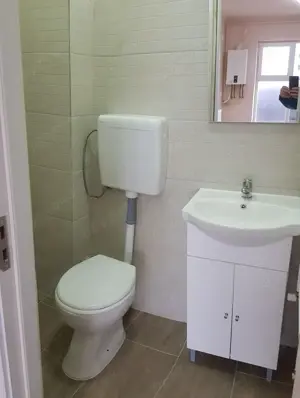 Inchiriez spatiu comercial la strada in cartierul Magnolia pe str. Calea Surii Mici! - imagine 7