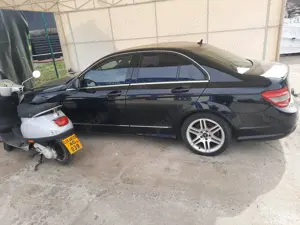 Mercedes C 200 w 204 - imagine 4